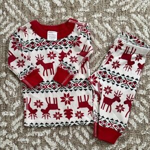 Hanna Andersson Red and White Reindeer Pajama Set